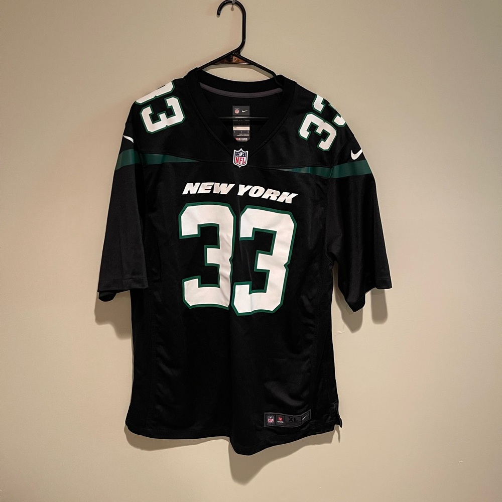 Jamal Adam’s New York Jets Football Jersey